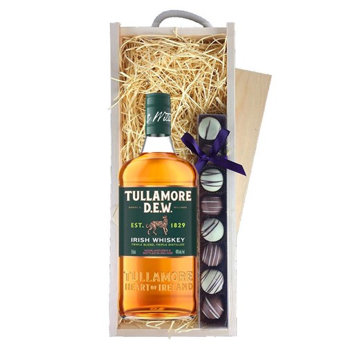 Tullamore Dew Blended Irish Whiskey 70cl & Heart Truffles, Wooden Box